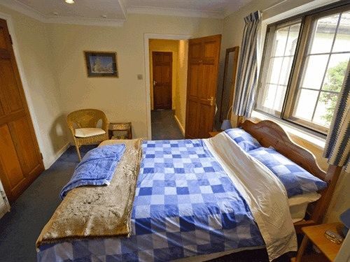 Shire Lodge Ramsey  Extérieur photo